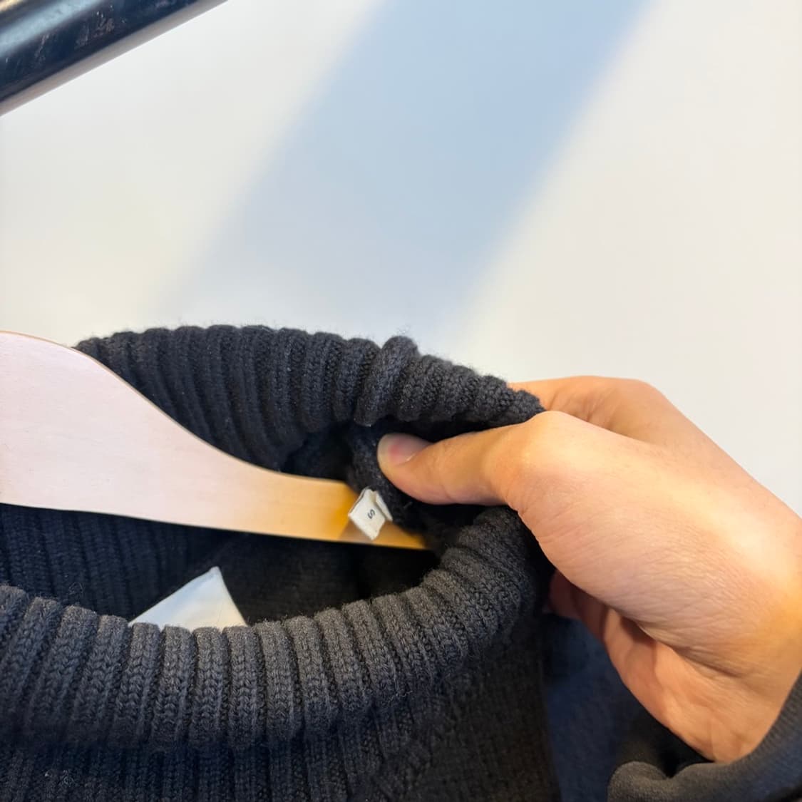 15763 - 아미 드 꾀흐 크루넥 울 스웨터 (버진 울 100%) 상품이미지5