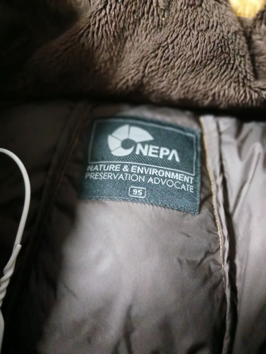 네파 구스 다운 패딩 800필 상품이미지6