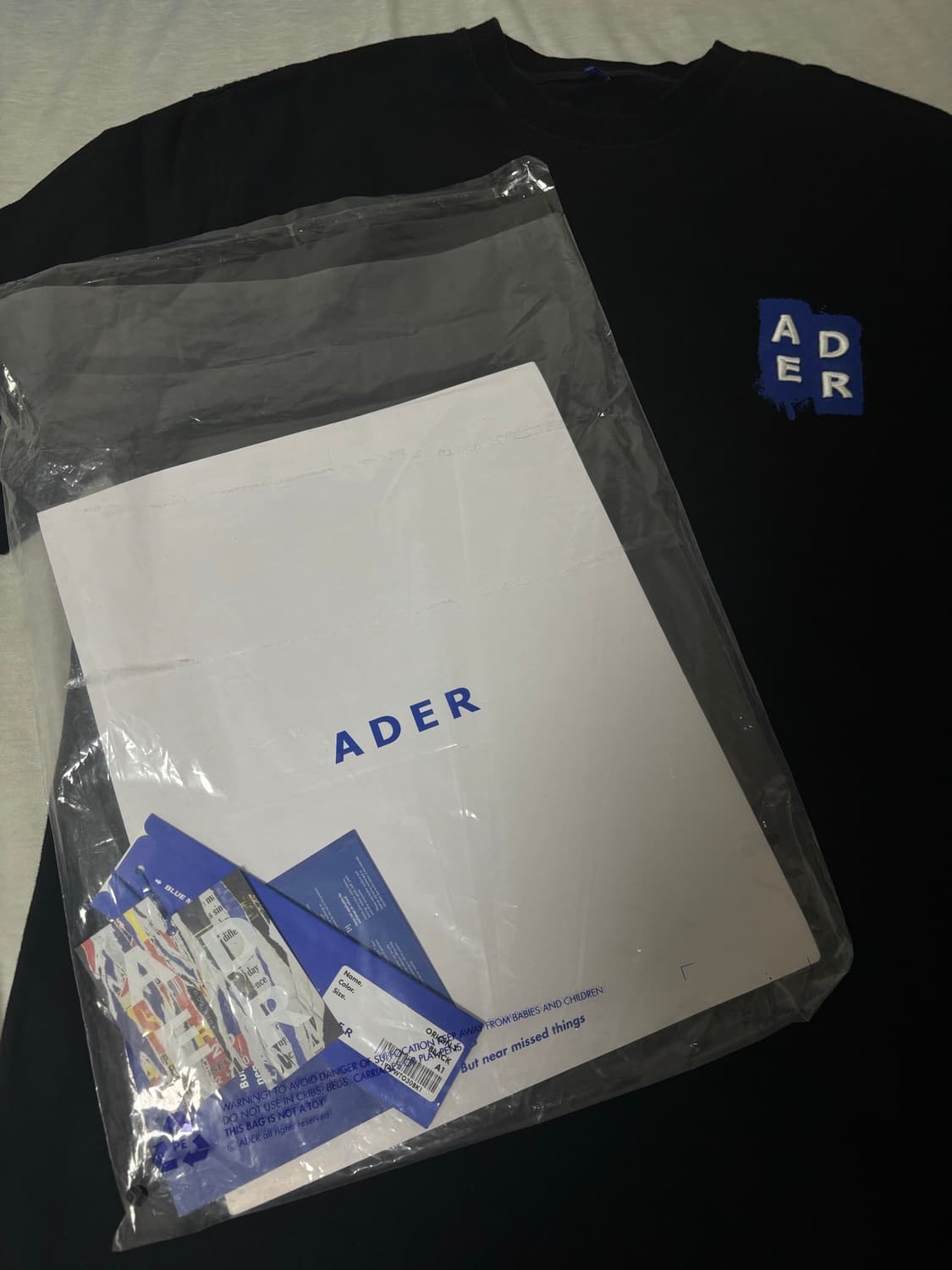 아더에러 성수 한정판 반팔티 상품이미지5