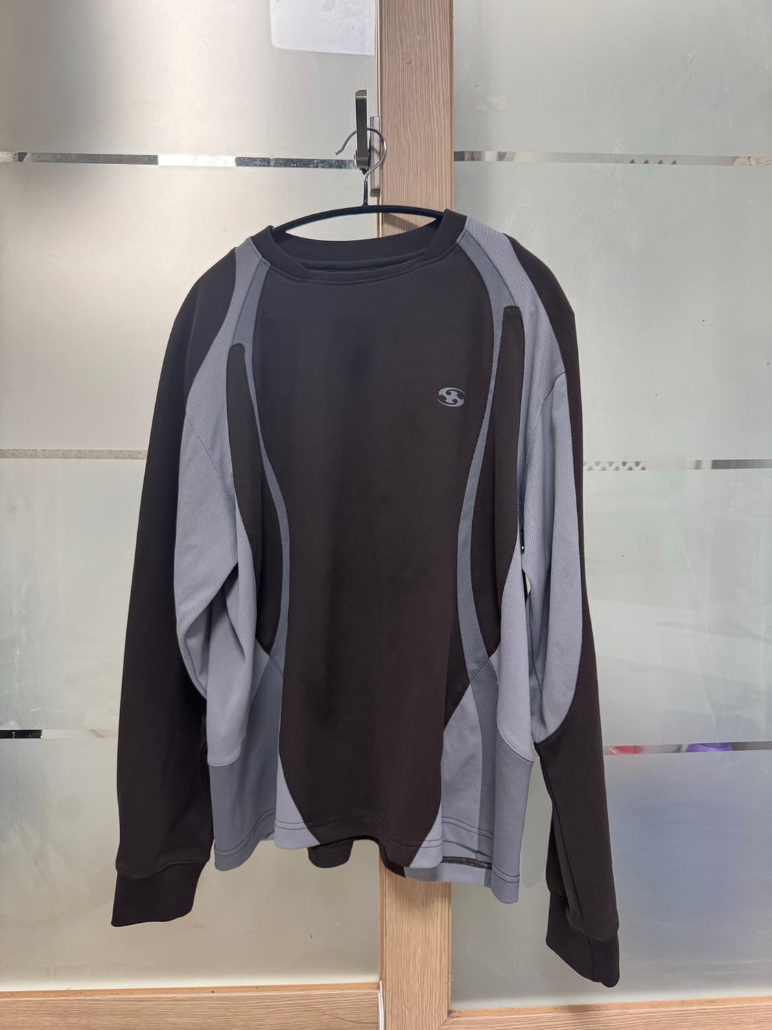 23fw 산산기어 슬래쉬 슬래시 져지 롱슬리브 브라운 상품이미지1