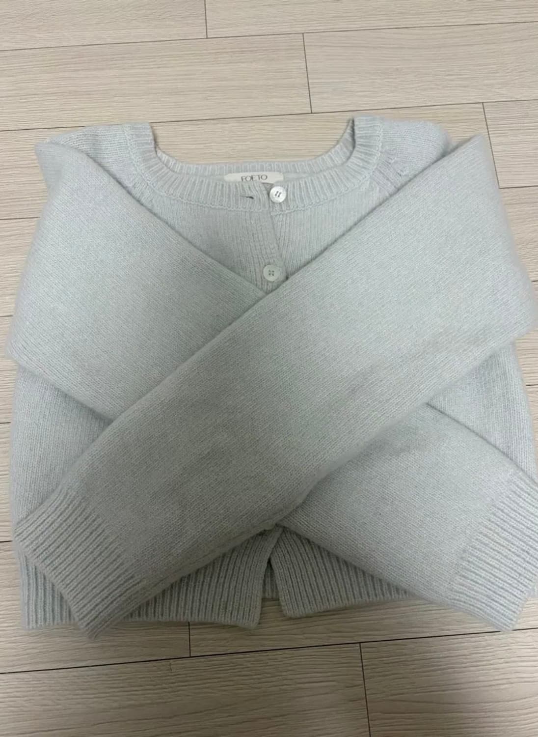 포에토 파우더 캐시미어 가디건  상품이미지4