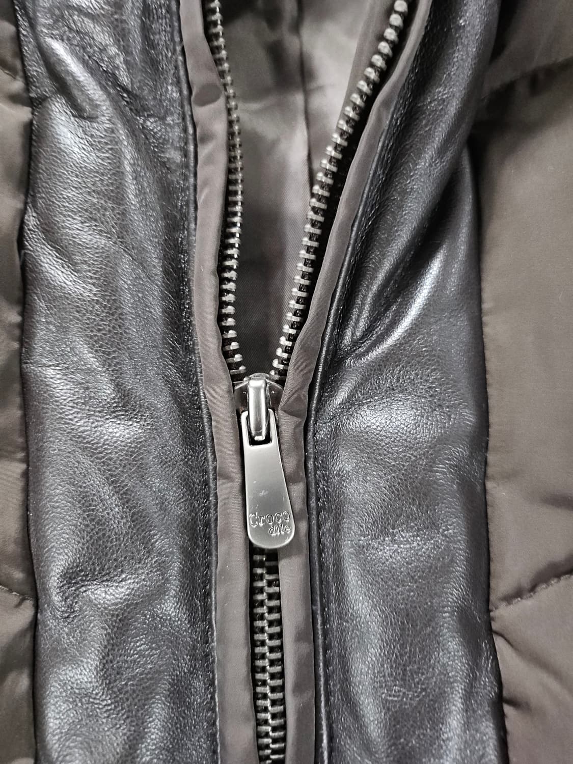 크로크다일 브라운 양가죽 패딩 105 하자0 상품이미지10