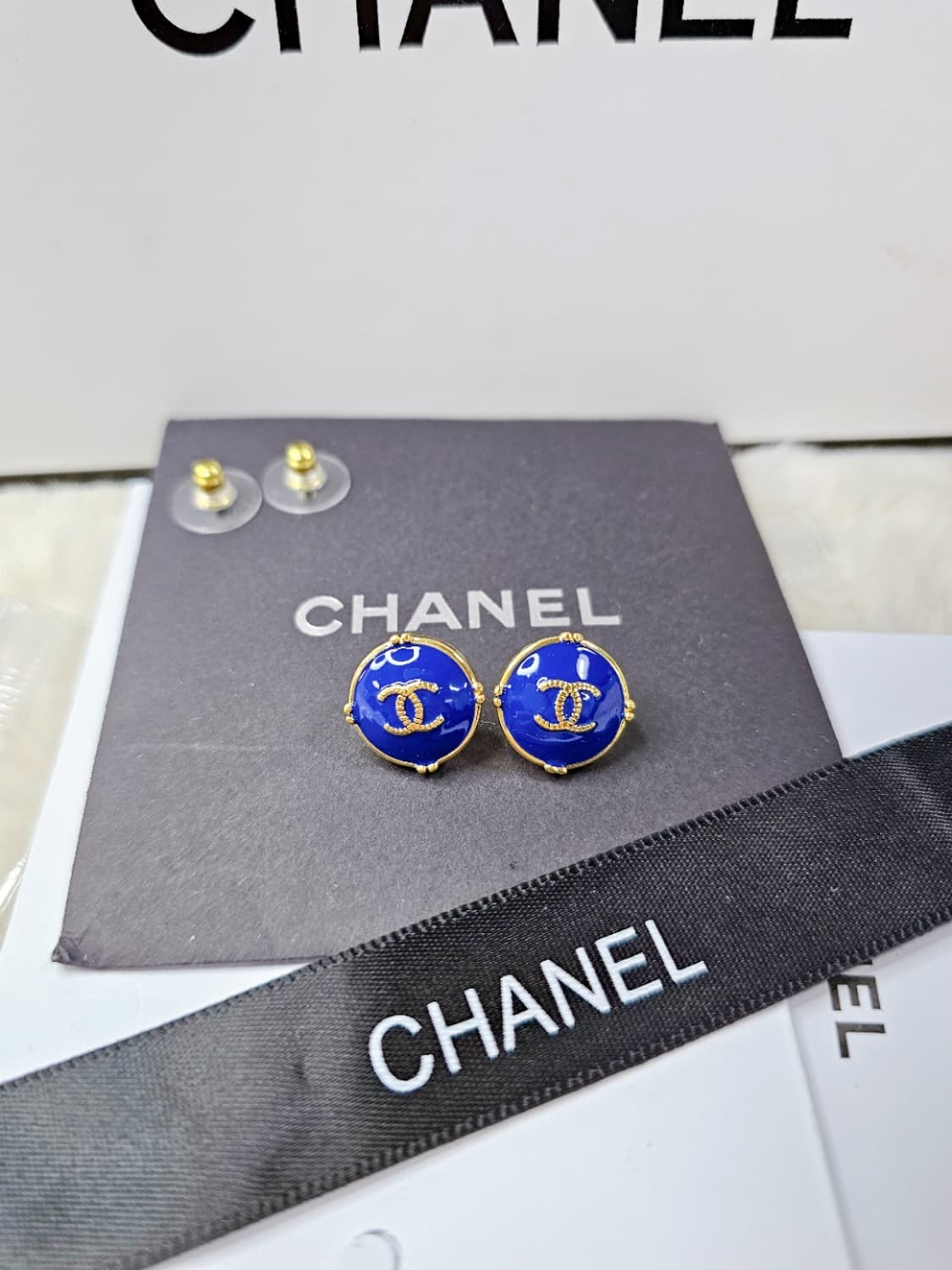 빈티지 샤넬 블루 업사이클링 이어링 상품이미지1