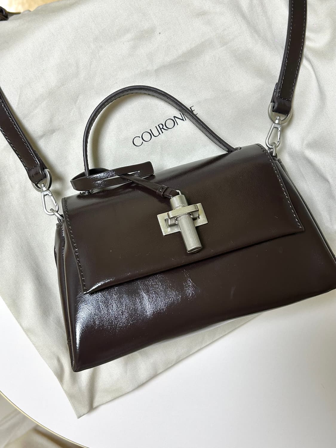 쿠론 Fermier Cross 20 브라운 크로스백 상품이미지1