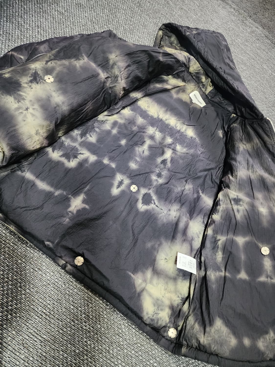 몽세누 블리즈 패디드 L 사이즈 자켓 상품이미지6