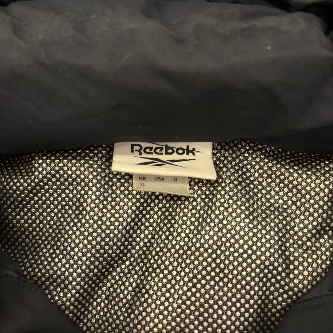 리복 네이비 스몰로고 패딩 상품이미지3