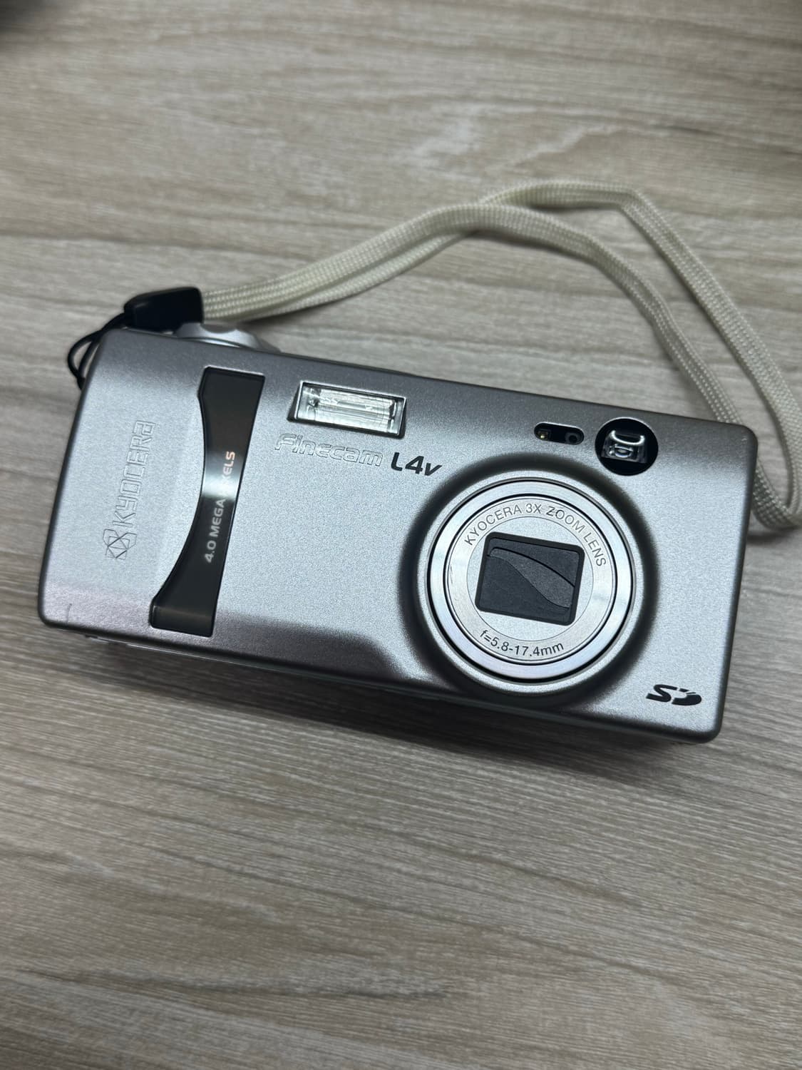 교세라 파인캠 L4v 상품이미지1