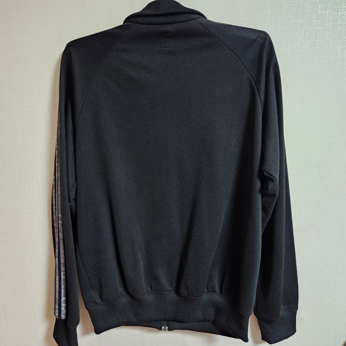 아디다스 로고 패턴 져지 110 상품이미지4