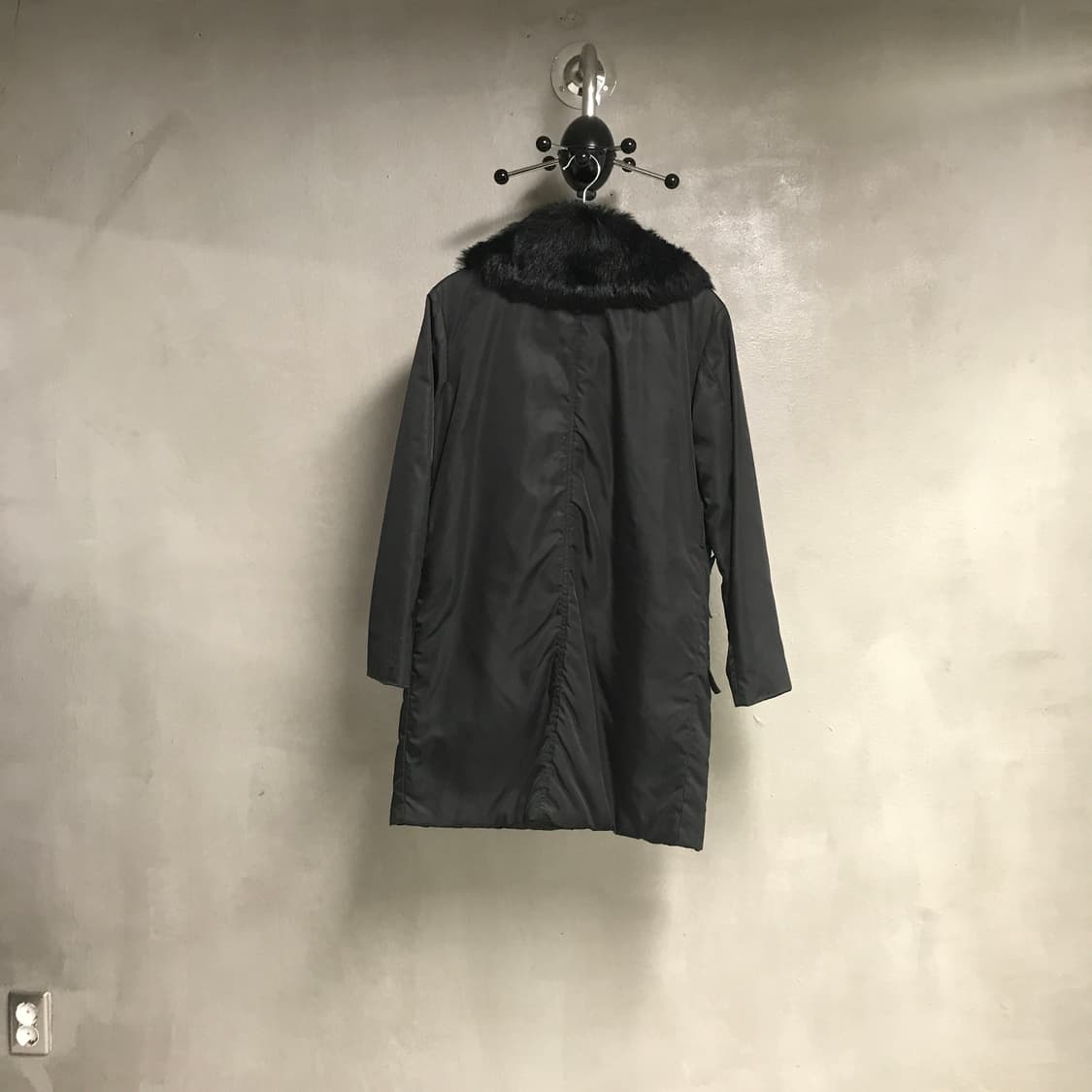 프라다 퍼 코트 블랙 40(W) 상품이미지6