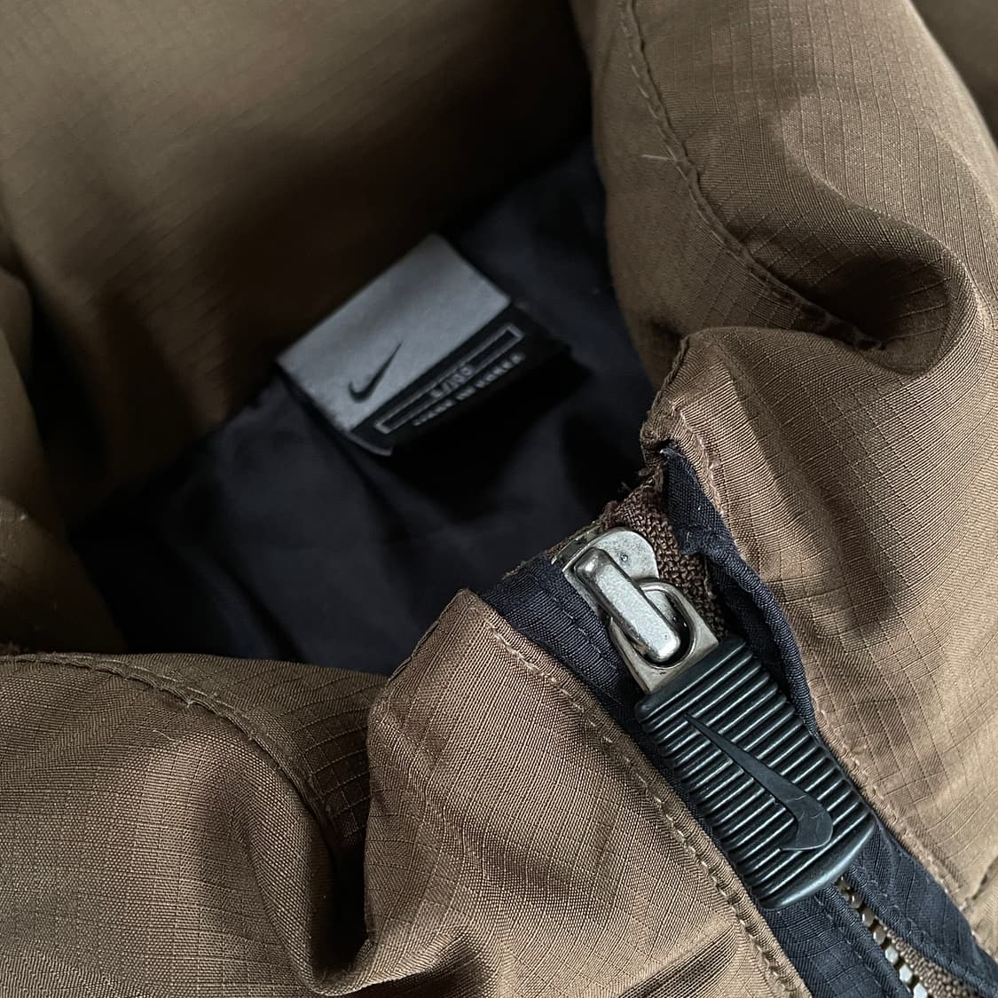 우주매물 00s 나이키 브라운 뉴챔프 패딩 올드스쿨 점퍼 L 100 상품이미지4