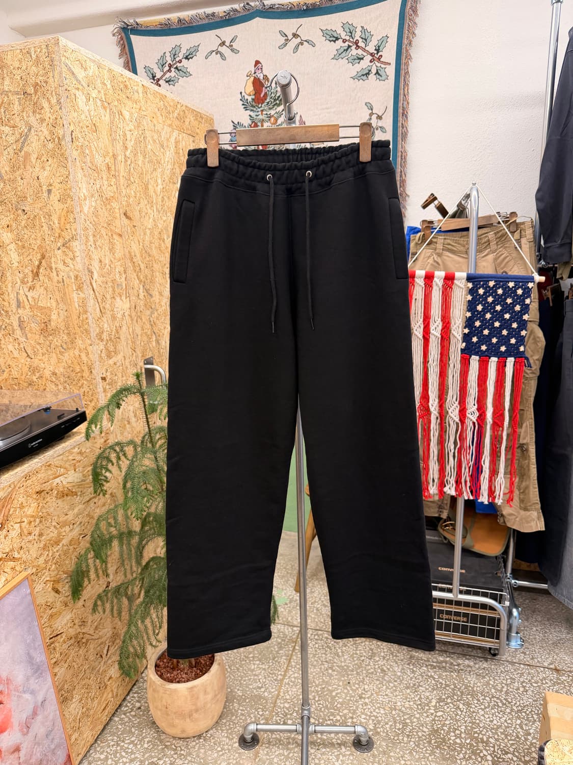 로커드 스웻팬츠 블랙 L 상품이미지1