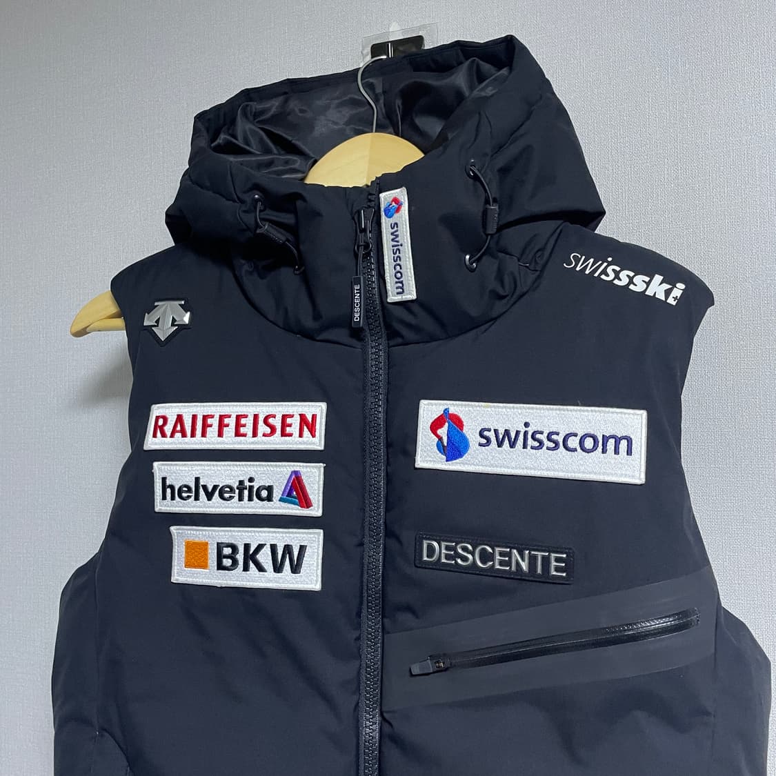 데상트 레플리카 볼륨 다운 베스트 M (남성 100정도 상품이미지8