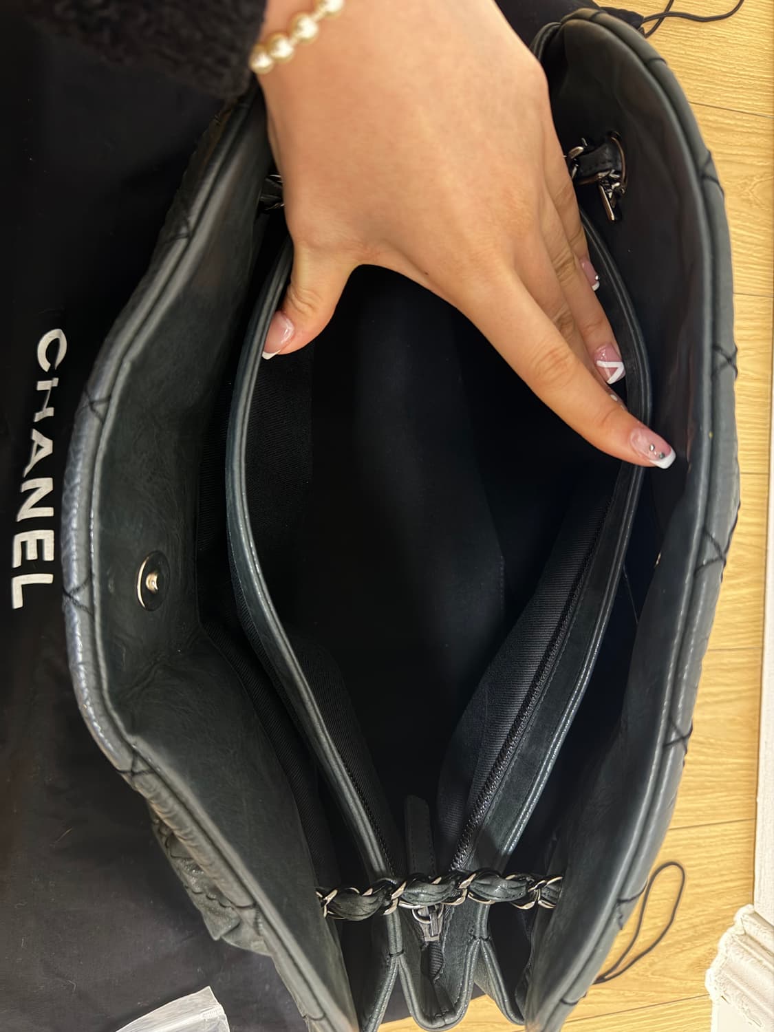 샤넬 페이던트 볼링백 정품 상품이미지10