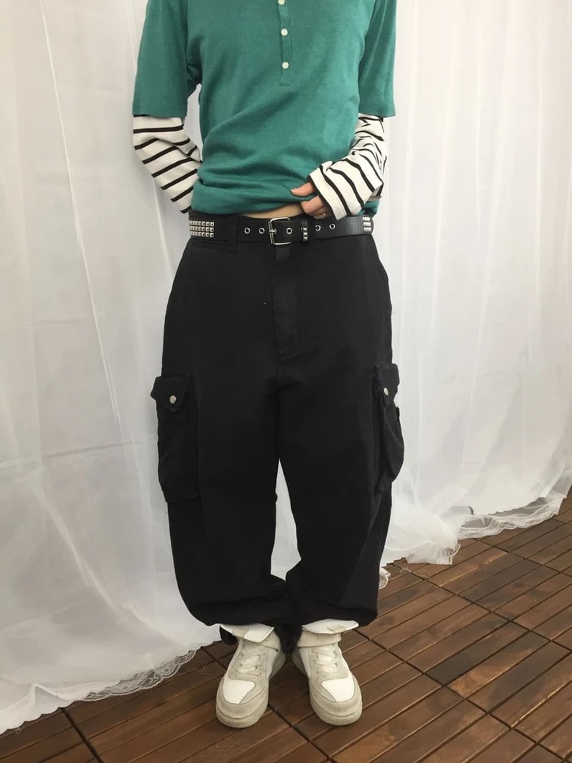 ROUGH-DRESS Black Cargo Pants 상품이미지1