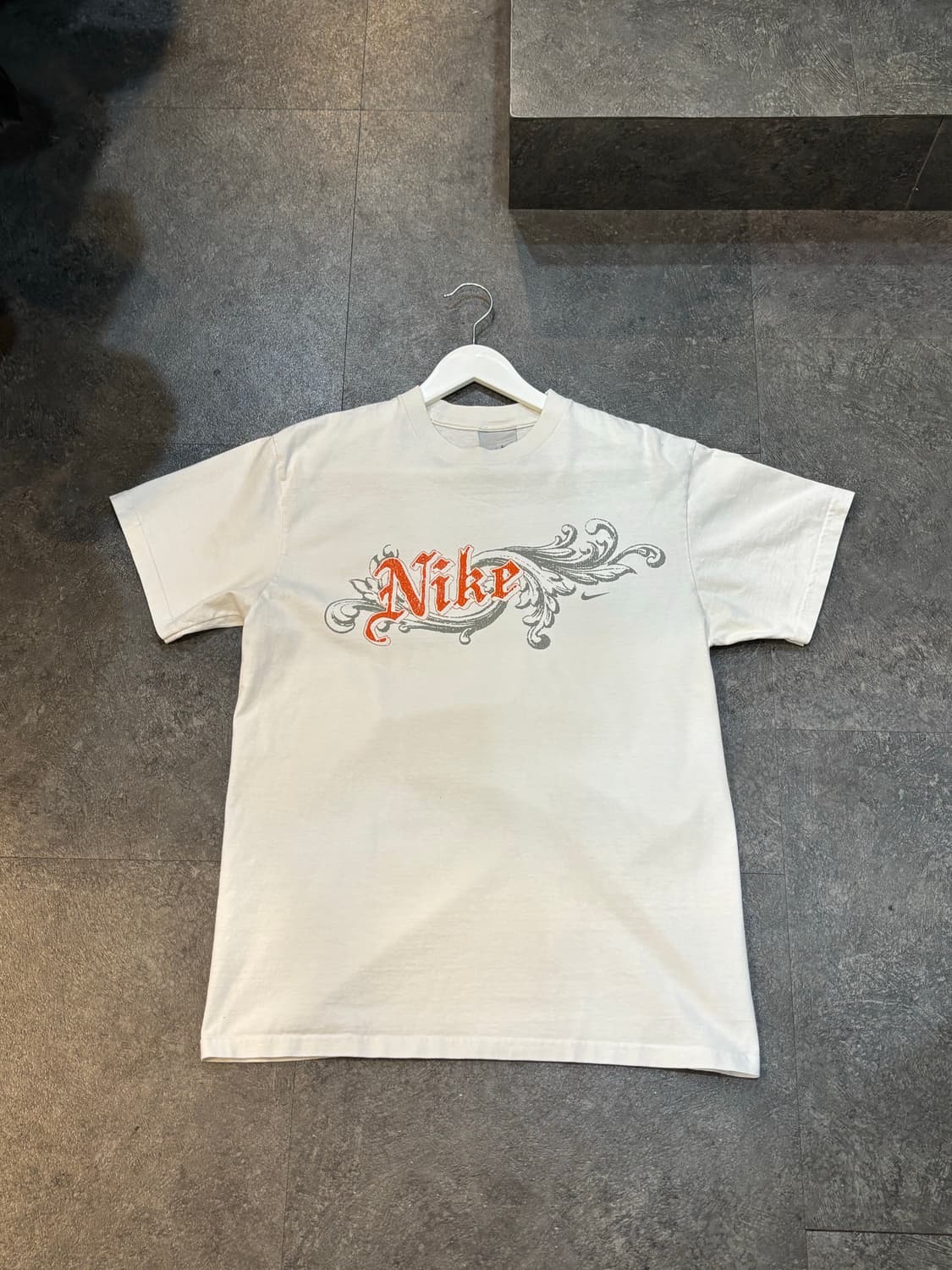 나이키 올드스쿨 반팔 티셔츠 M 상품이미지2