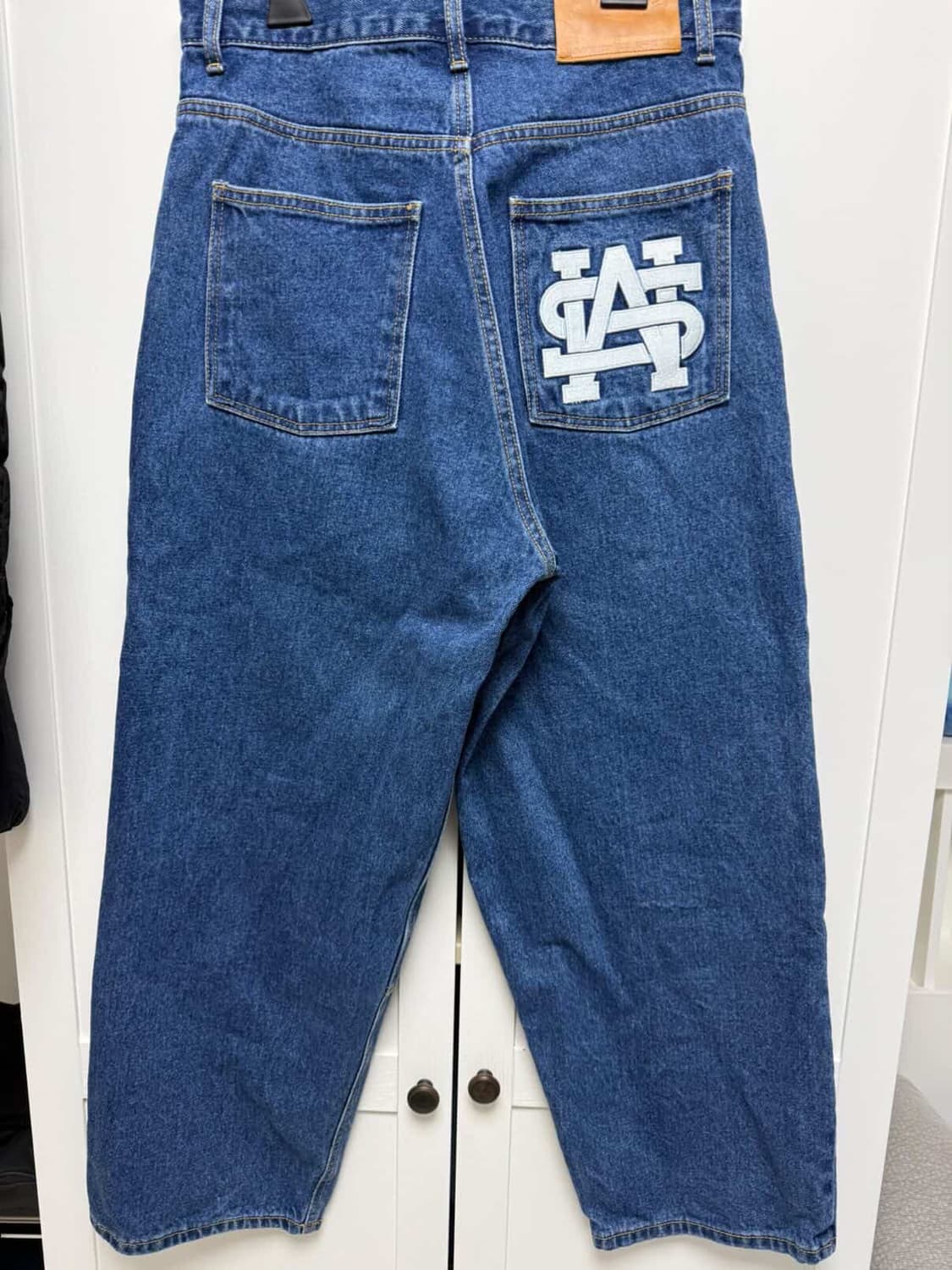 위캔더스 더블니 데님팬츠 상품이미지3