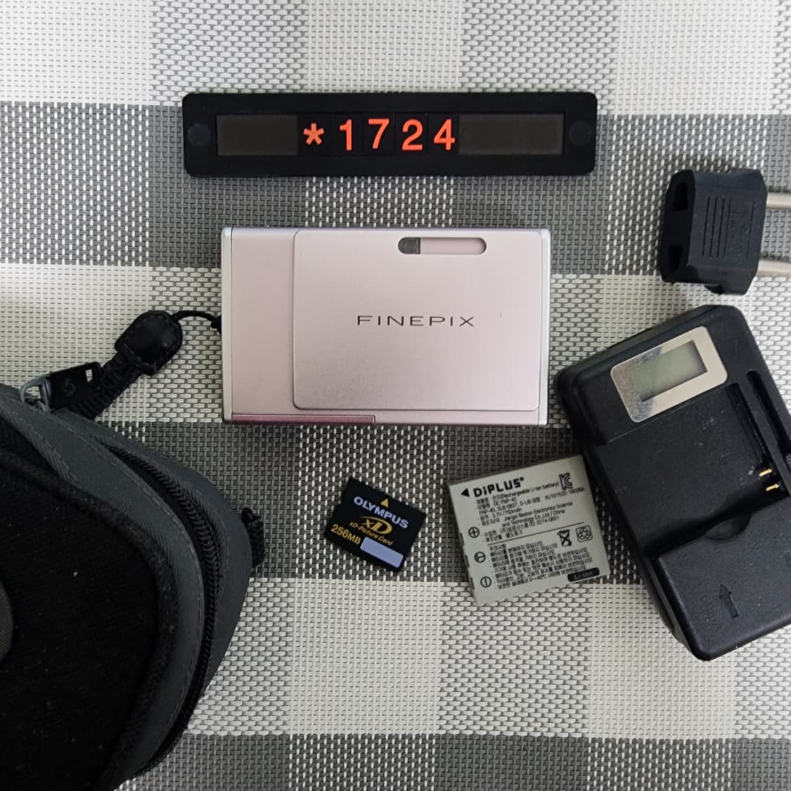 후지 파인픽스 Z3 디지털카메라 라이트핑크 파우치포함 상품이미지1