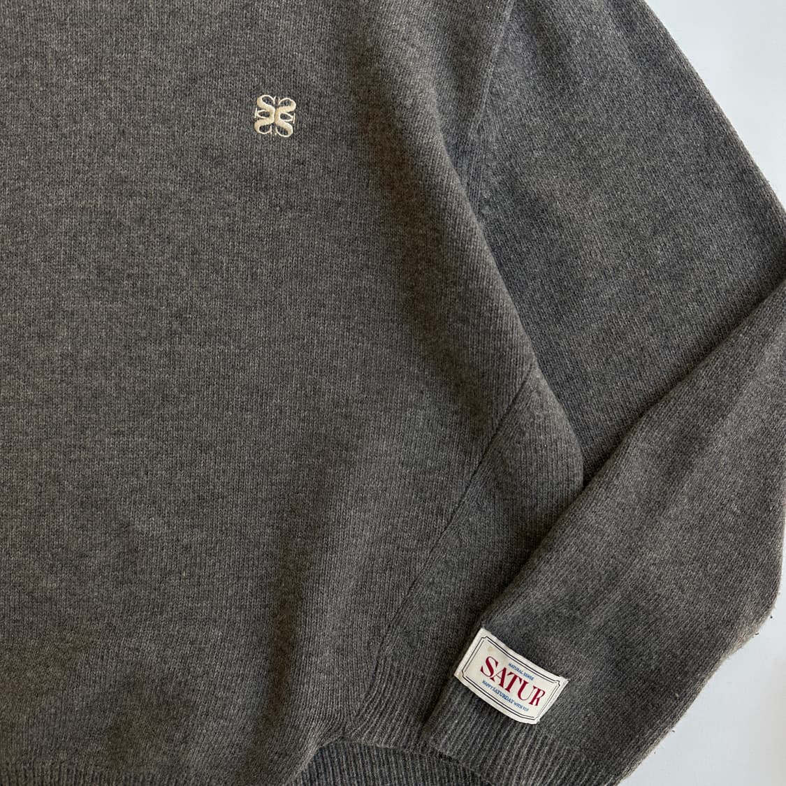 Satur 세터 더블림 언발란스 캐시미어 블랜드 니트 상품이미지5