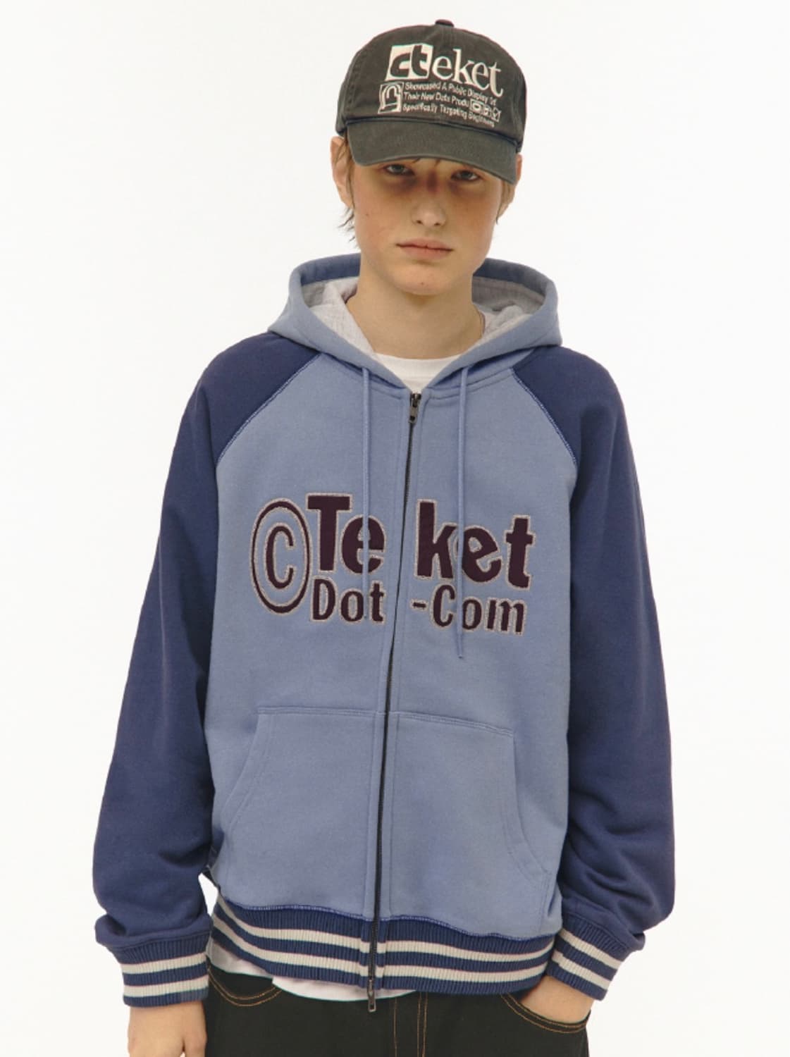 테켓 후드집업 블루 L사이즈 판매합니다 상품이미지1
