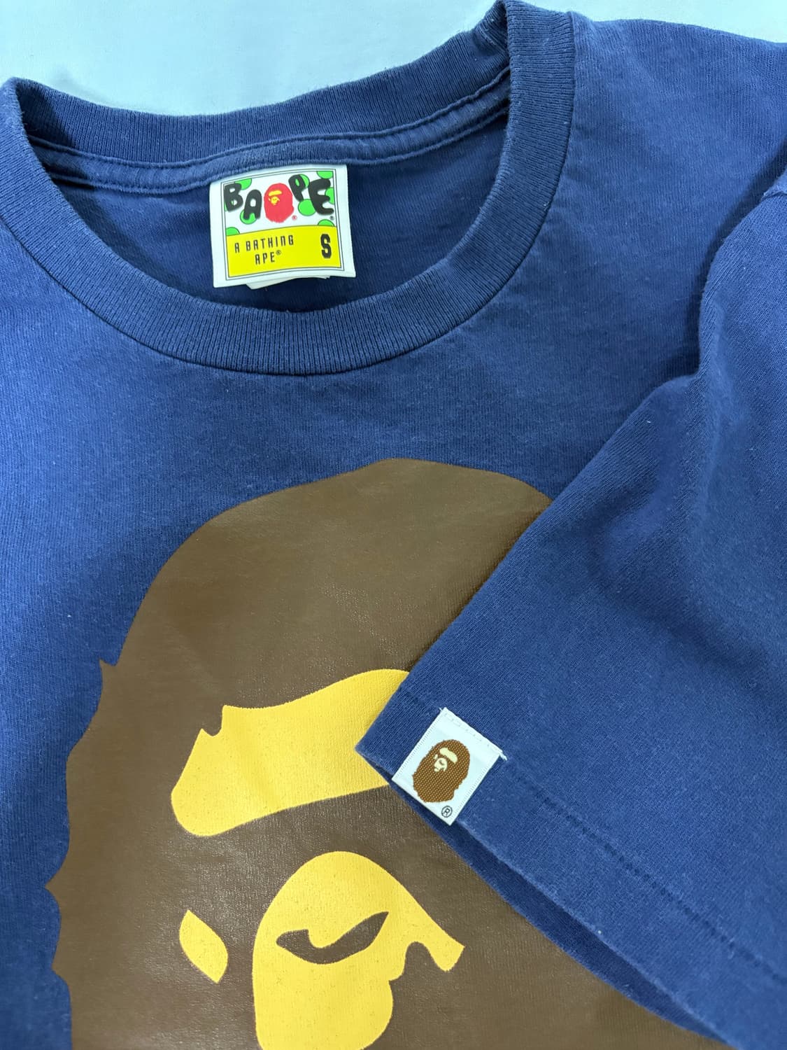 베이프 반팔티 S 상품이미지3