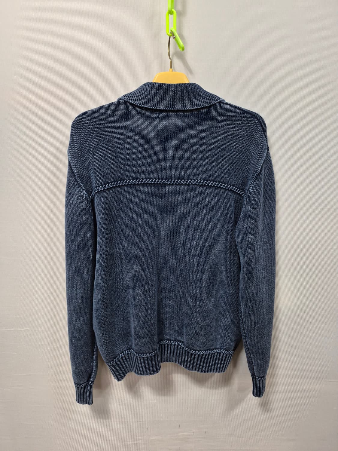 24년게스 데님 워싱 니트 가디건 남성 95~100 상품이미지2