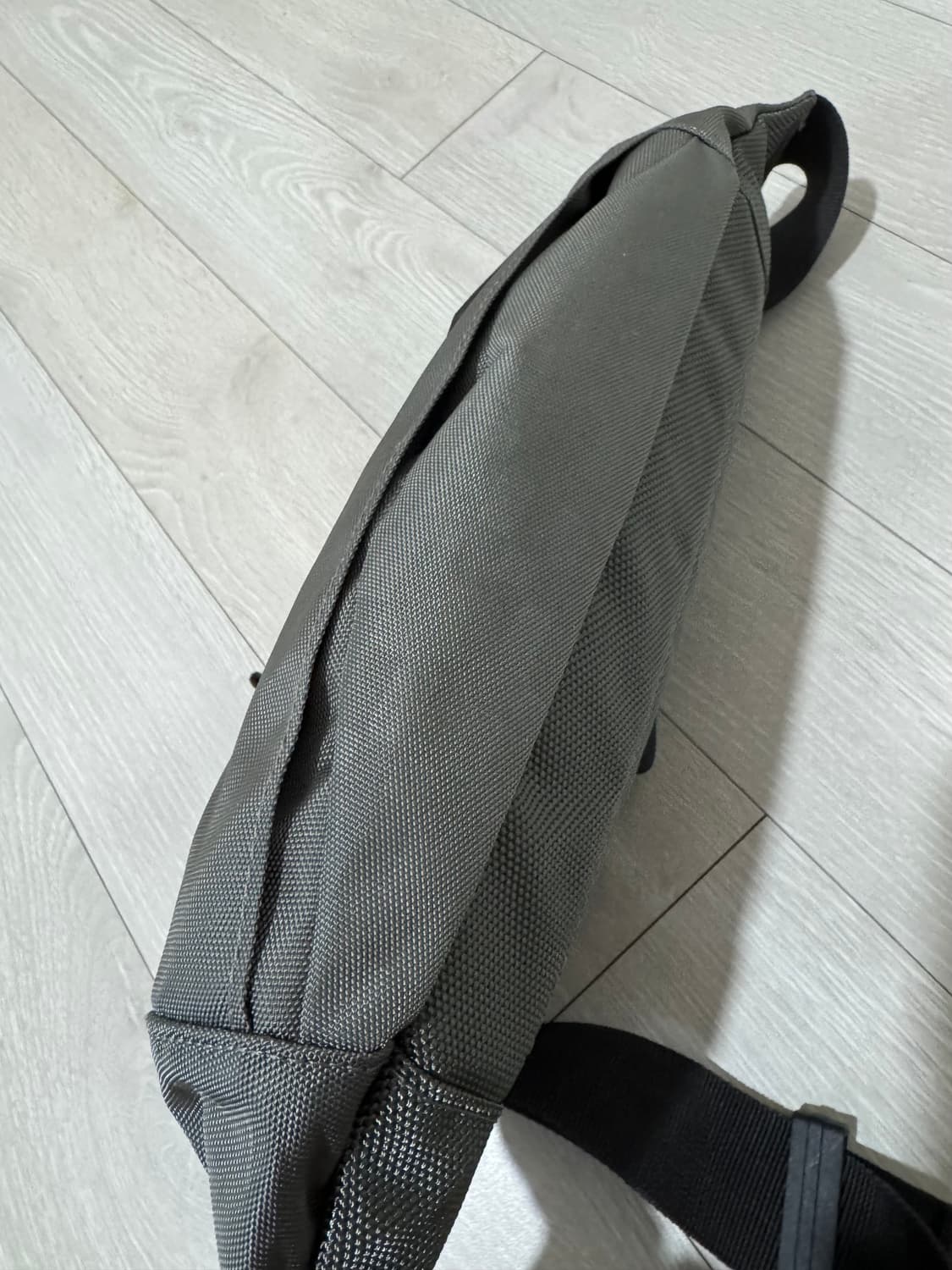 빅토리녹스 알트몬트 3.0 오비탈 힙색 슬링백  상품이미지3