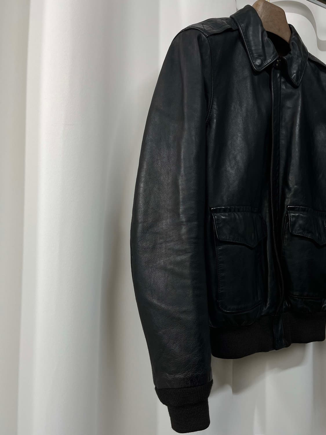 폴로 랄프로렌 카우하이드 A-2 플라이트 레더 봄버자켓 상품이미지6