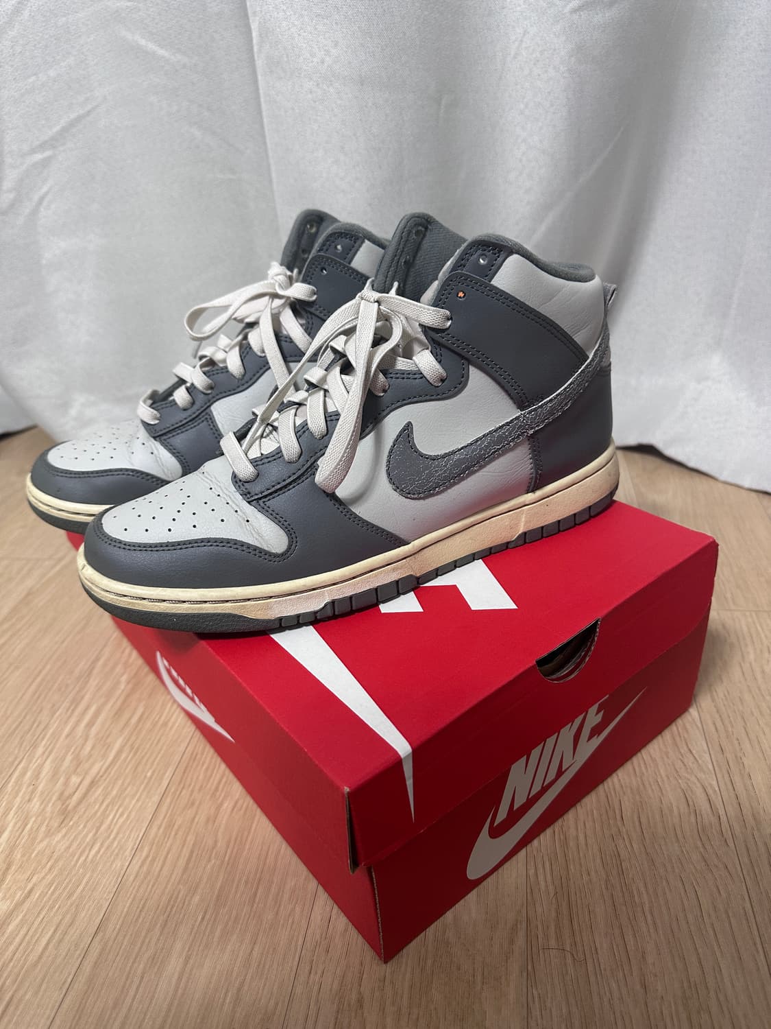 나이키 덩크 하이 빈티지 라이트 본 275사이즈 상품이미지4