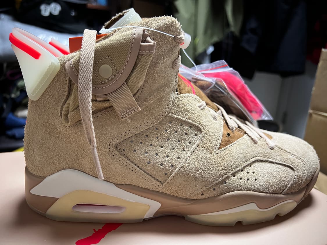 조던 6 x 트래비스 스캇 레트로 SP 브리티쉬 카키 상품이미지1