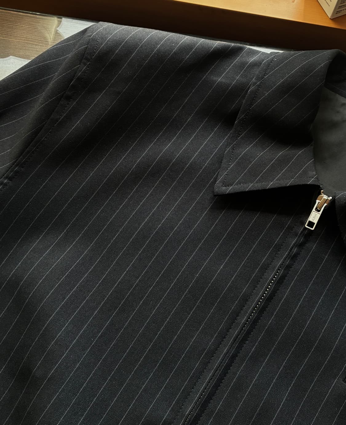 (L)[서강준 PICK] 드로우핏 핀 스트라이프 크롭 블루종 자켓 판매 상품이미지10