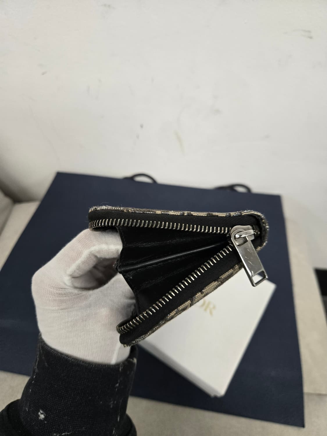 [보증서 정품] 디올 오블리크 지퍼돌이 장지갑 상품이미지3