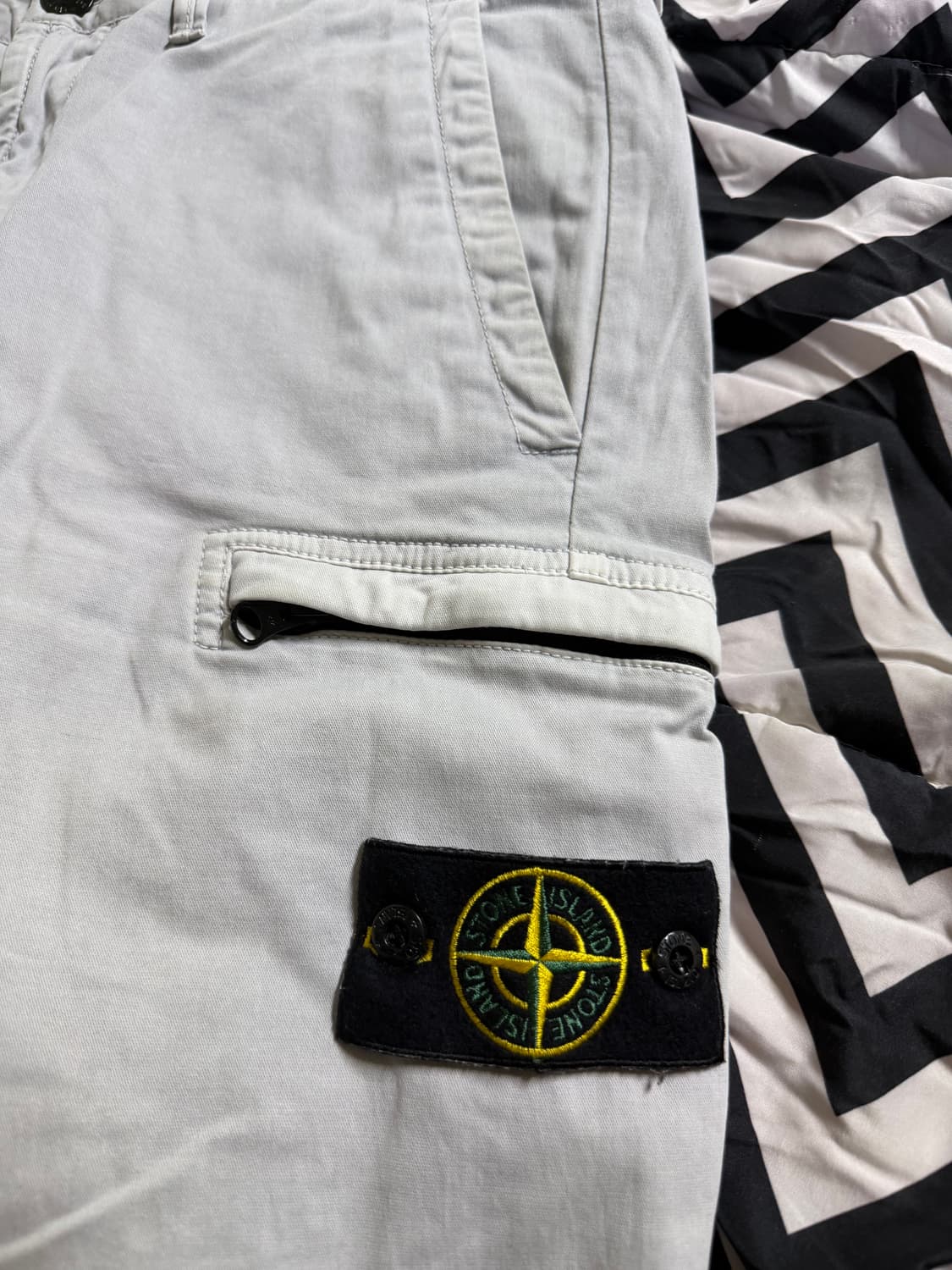 스톤아일랜드 반바지 31 상품이미지3