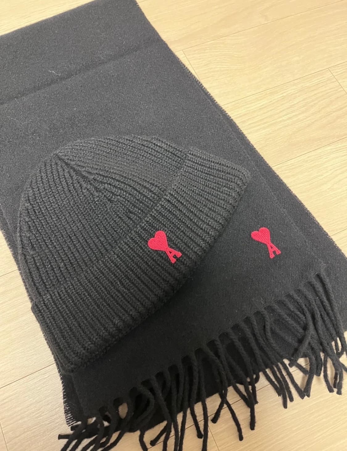 아미 비니 + 머플러 합쳐서 5에 드려요 상품이미지1