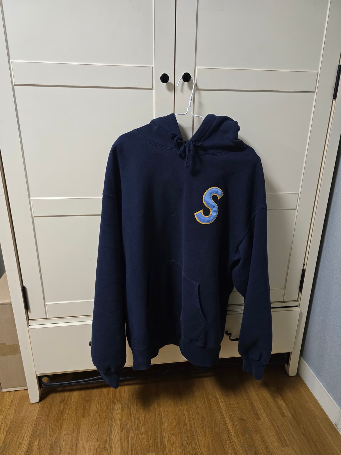 25ss 슈프림 S로고 후드 네이비 XL 상품이미지1