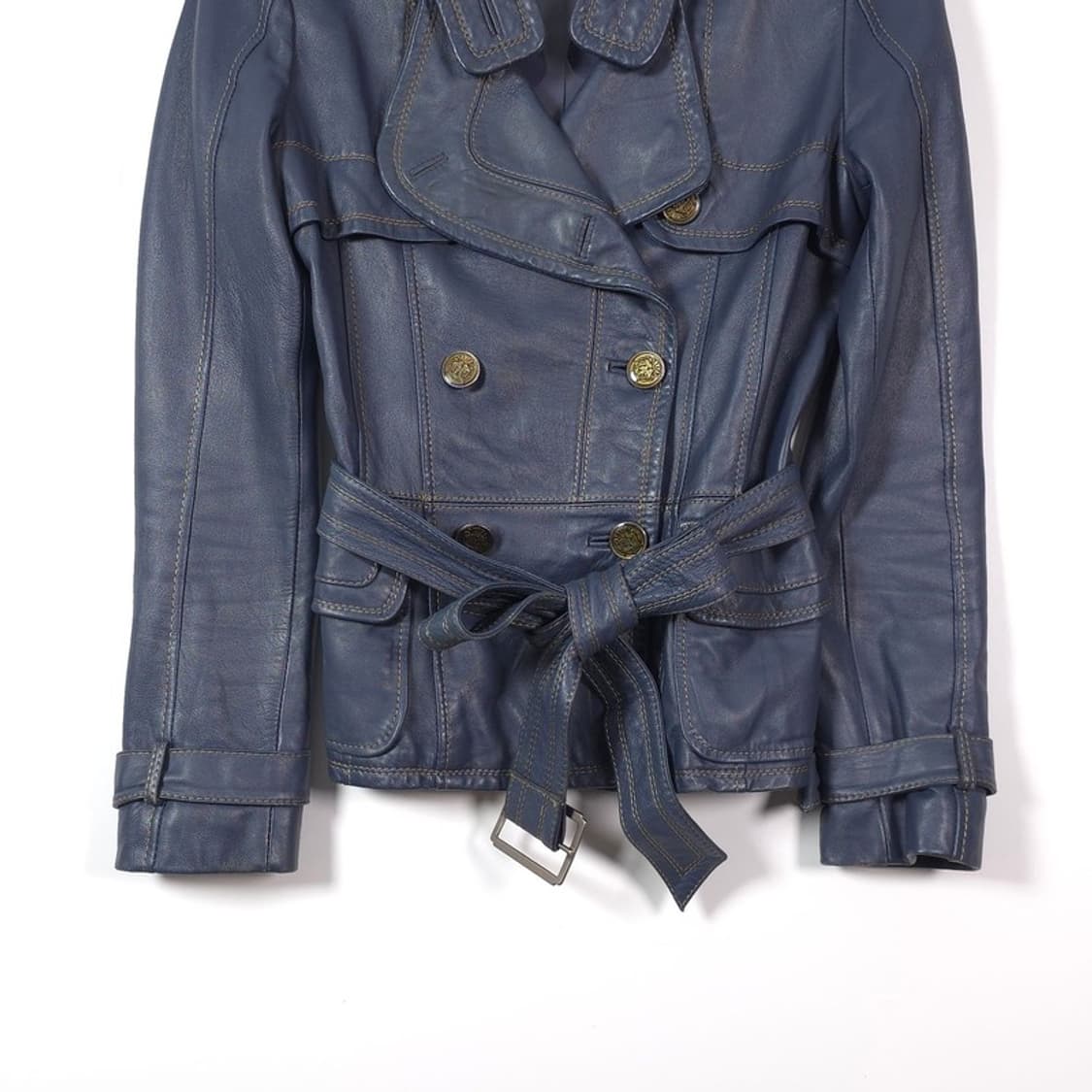 씨씨클럽 리얼 양가죽 금장 버튼 벨티드 트렌치 자켓 상품이미지4