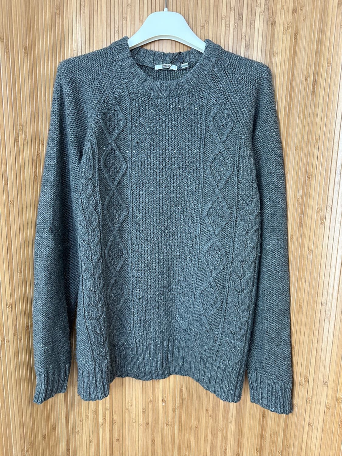 유니클로 케이블 니트 상품이미지1