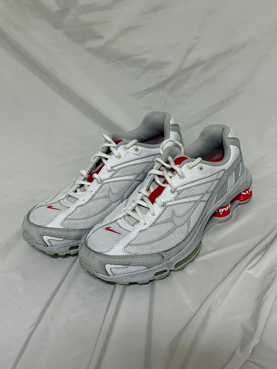 슈프림X나이키 샥스 라이드 2 SP 화이트 상품이미지1