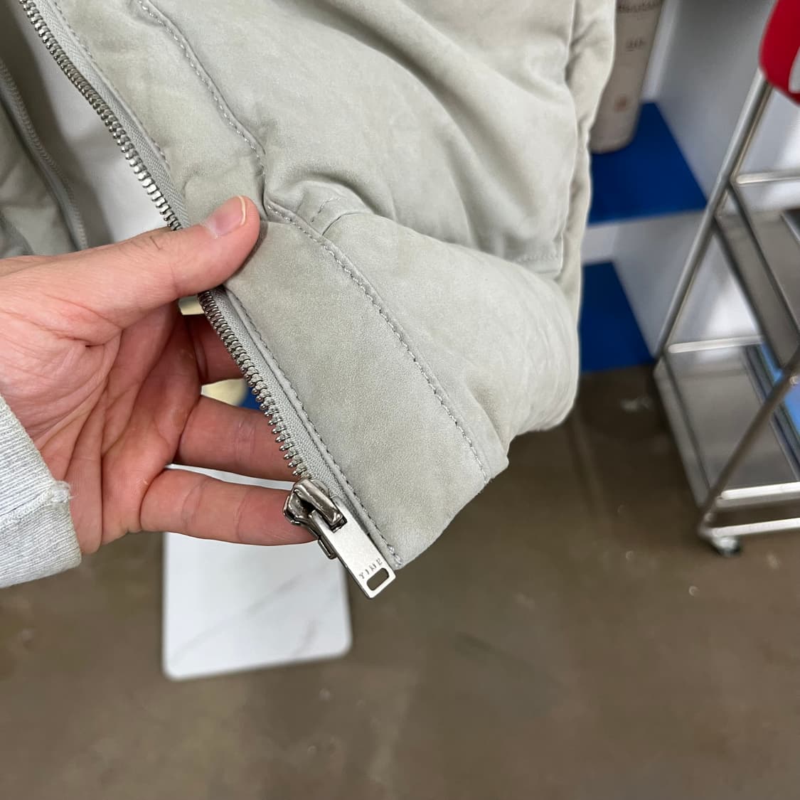 타임옴므 고트스웨이드 구스다운 패딩 베스트 L 상품이미지3