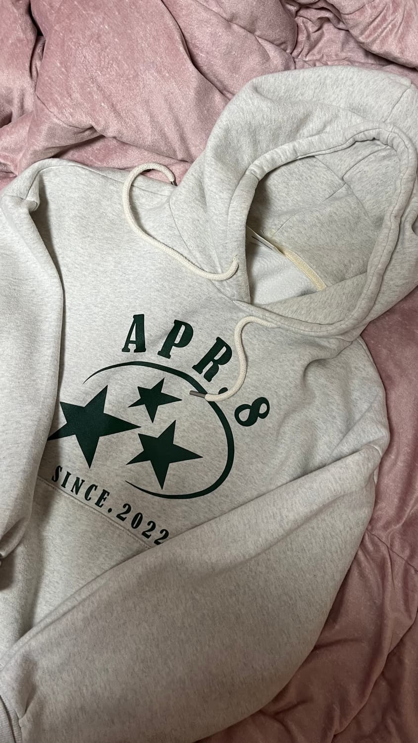 에이프릴에잇 후드티 상품이미지2