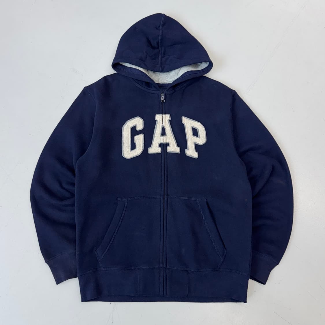 갭 Y2K 빅로고 후드집업 네이비 상품이미지2