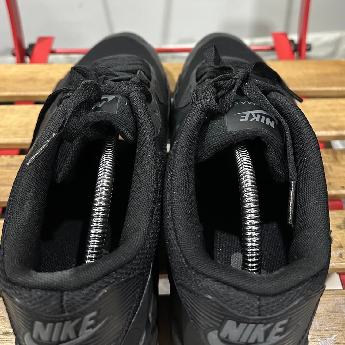 285) 나이키 운동화 남성 남자 신발 에어맥스90 올블랙 상품이미지5