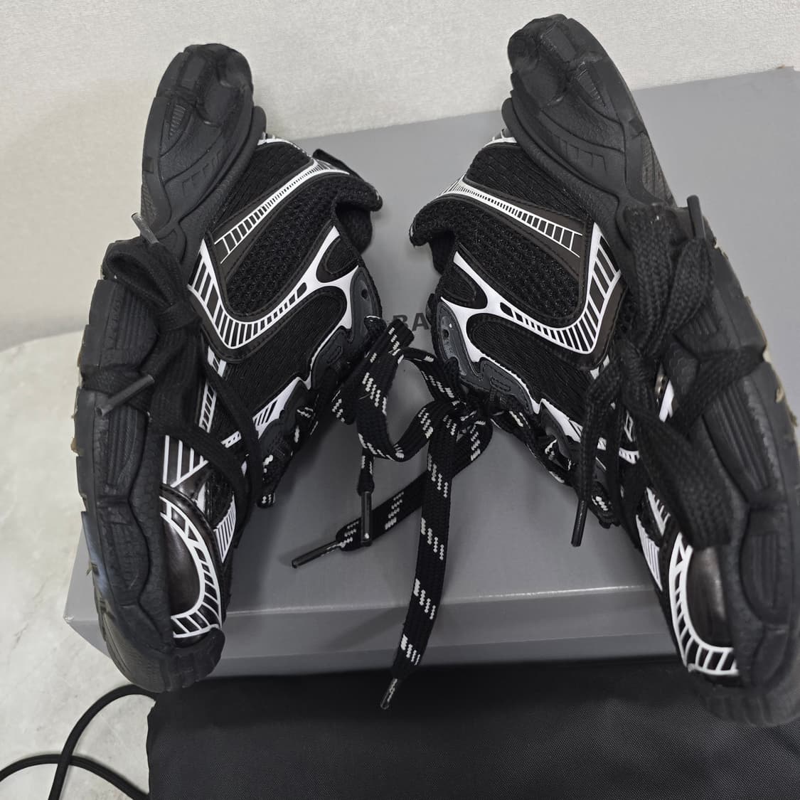 발렌시아가 3xl 스니커즈 신발 36사이즈 판매 상품이미지4