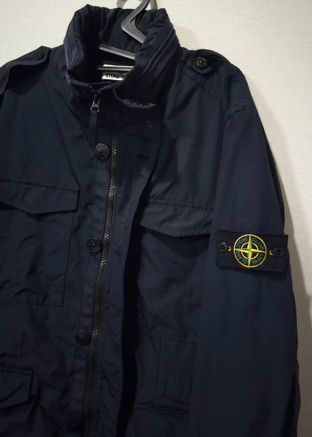 정품 스톤아일랜드 마이크로랩스 자켓 105 / XL 상품이미지2