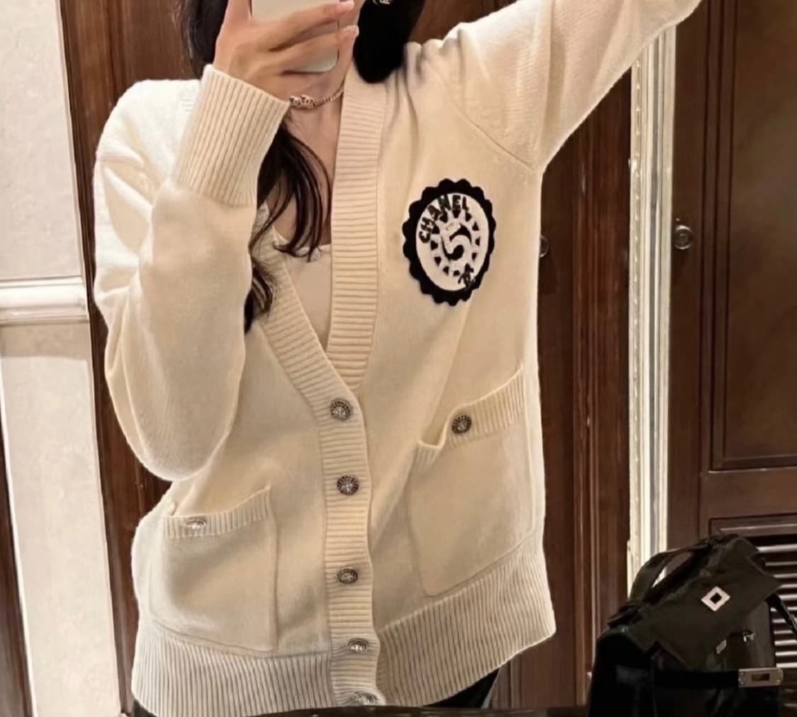 샤넬 NO.5 캐시미어 가디건 상품이미지7