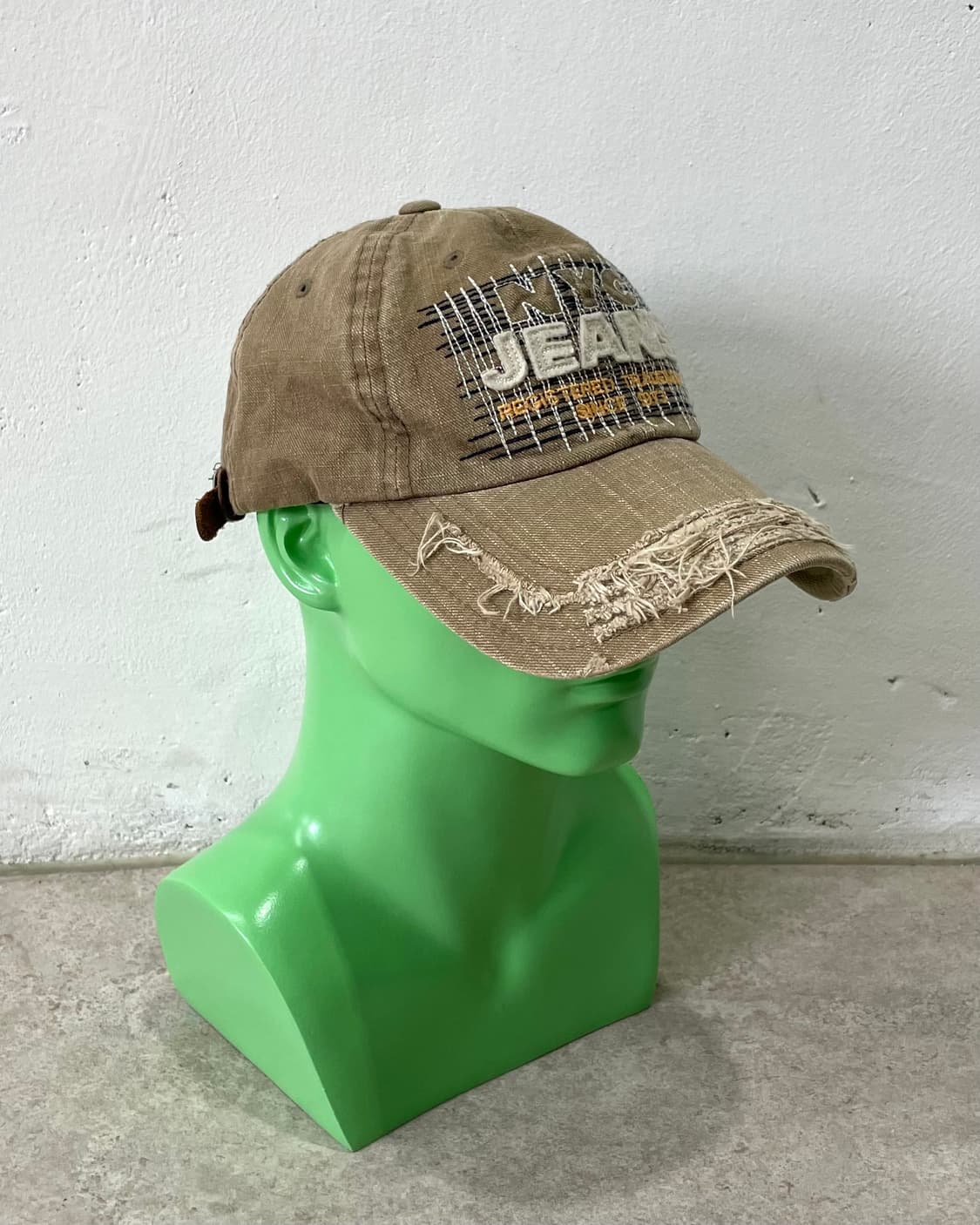 Distressed Patchwork Brown Hat 상품이미지1