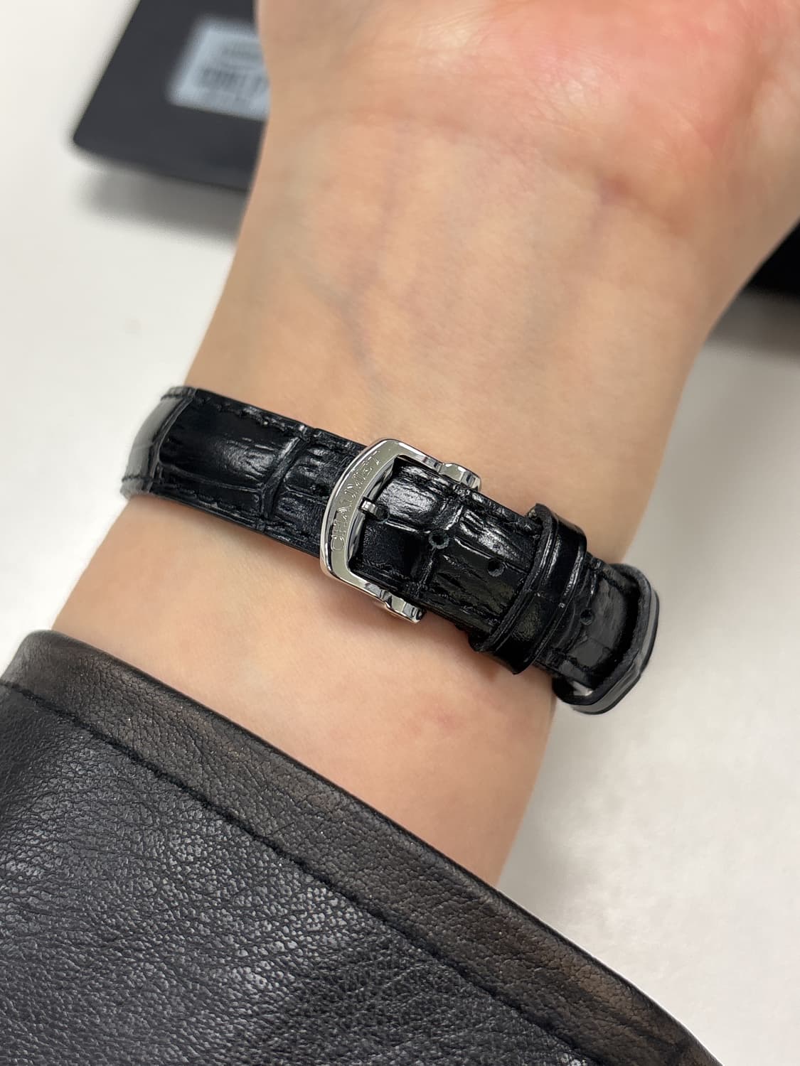 [정품] 빈티지 쇼메 쿼츠 가죽 손목시계 chaumet 상품이미지2