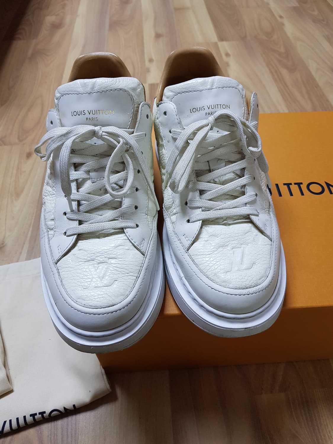 루이비통 비버리 힐스 스니커즈 화이트 상품이미지2