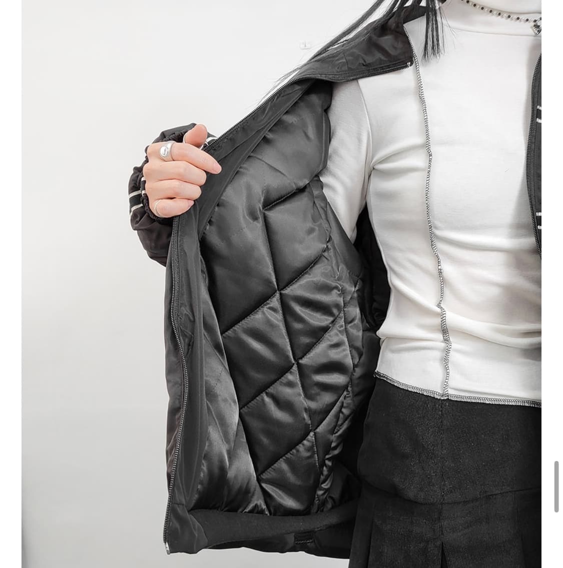 히키모드 스트릿 배색 라인포인트 오버핏 누빔 패딩 점퍼 상품이미지5