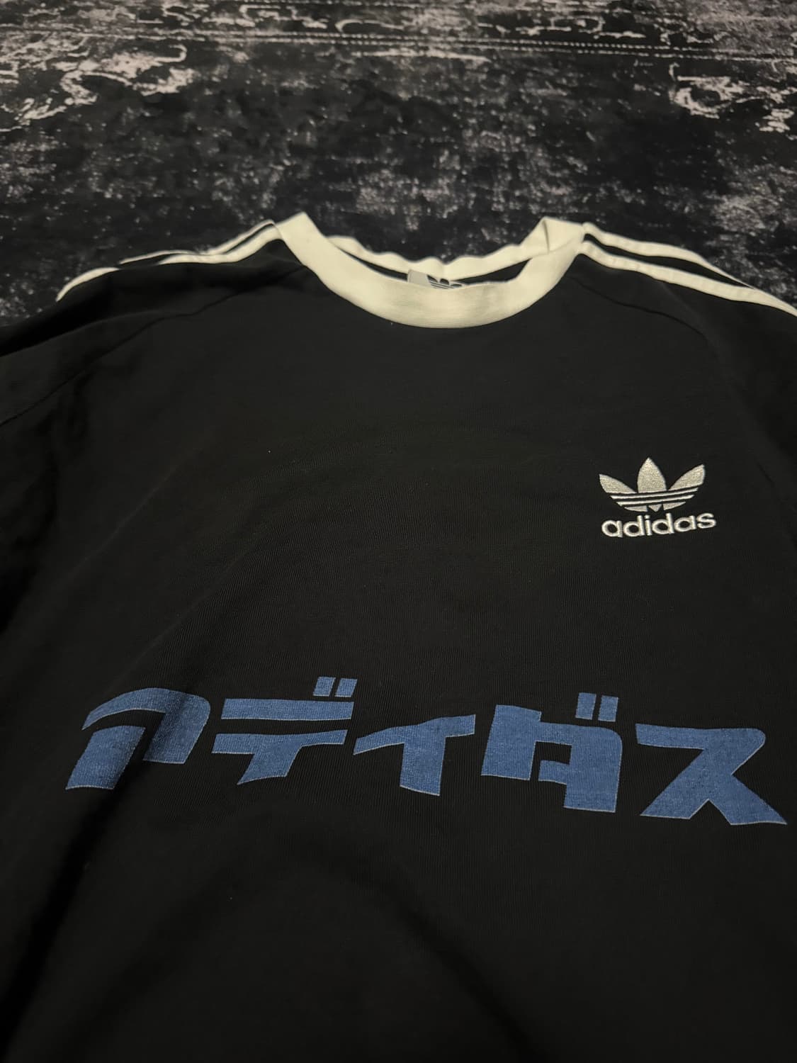 Adidas Printed Design Long Sleeve 상품이미지2