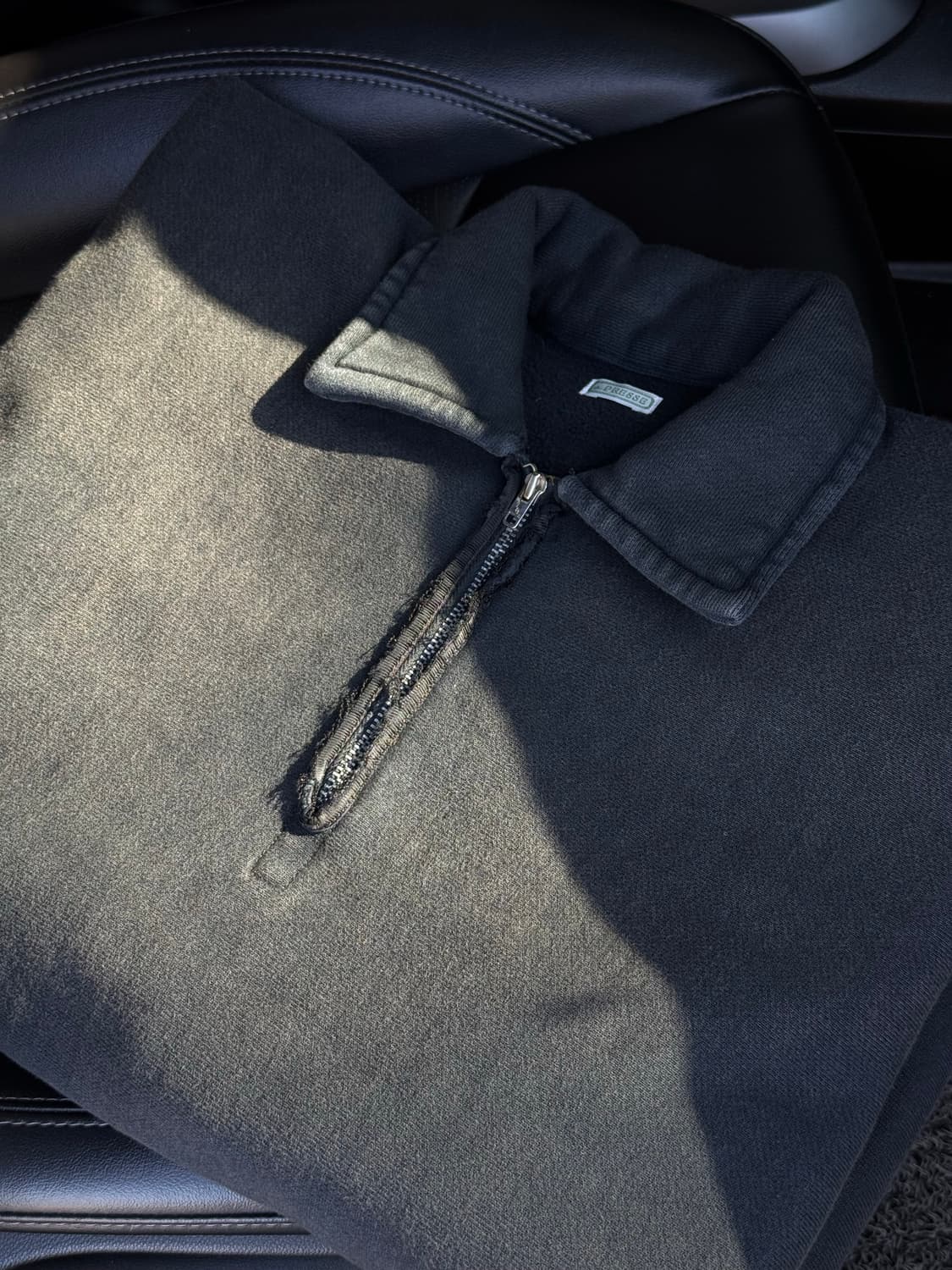 [4] 아프레쎄 25AW 빈티지 하프집업 스웻셔츠 블랙 상품이미지2